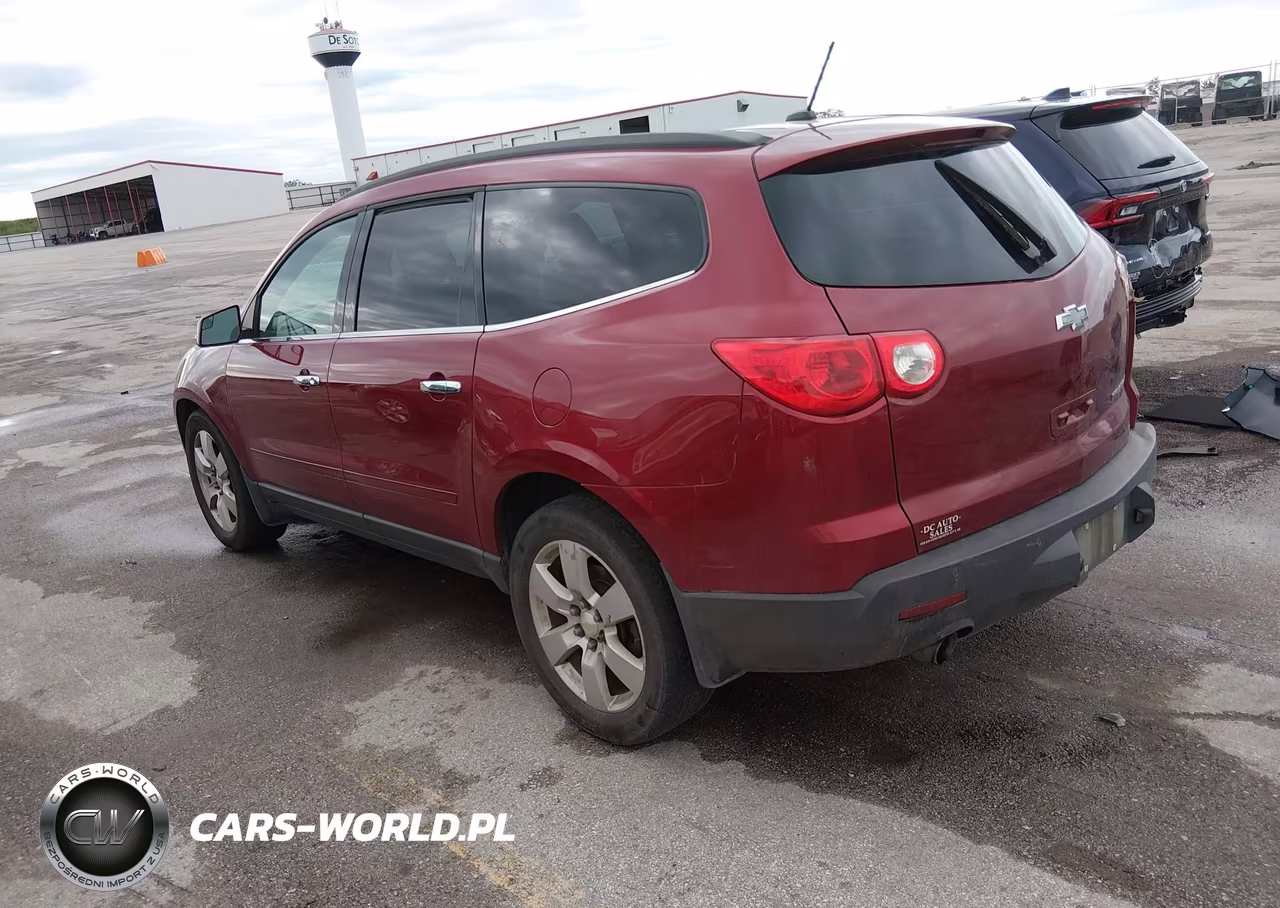 2010 Chevrolet Traverse Lt VIN:1GNLRGED9AJ249472 - 3