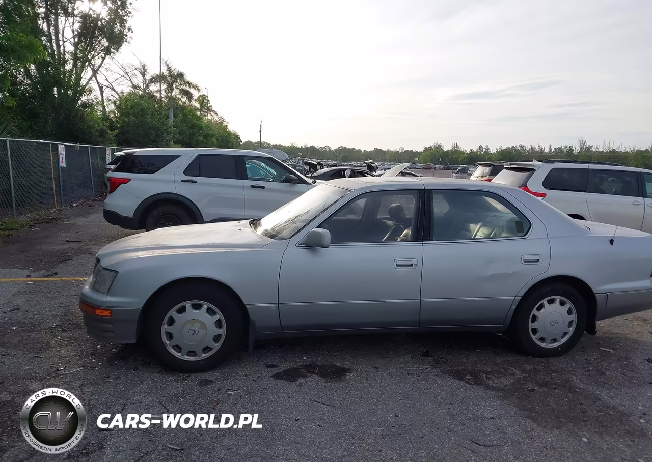 1995 Lexus Ls 400 VIN:JT8UF22E7S0012748 - 14