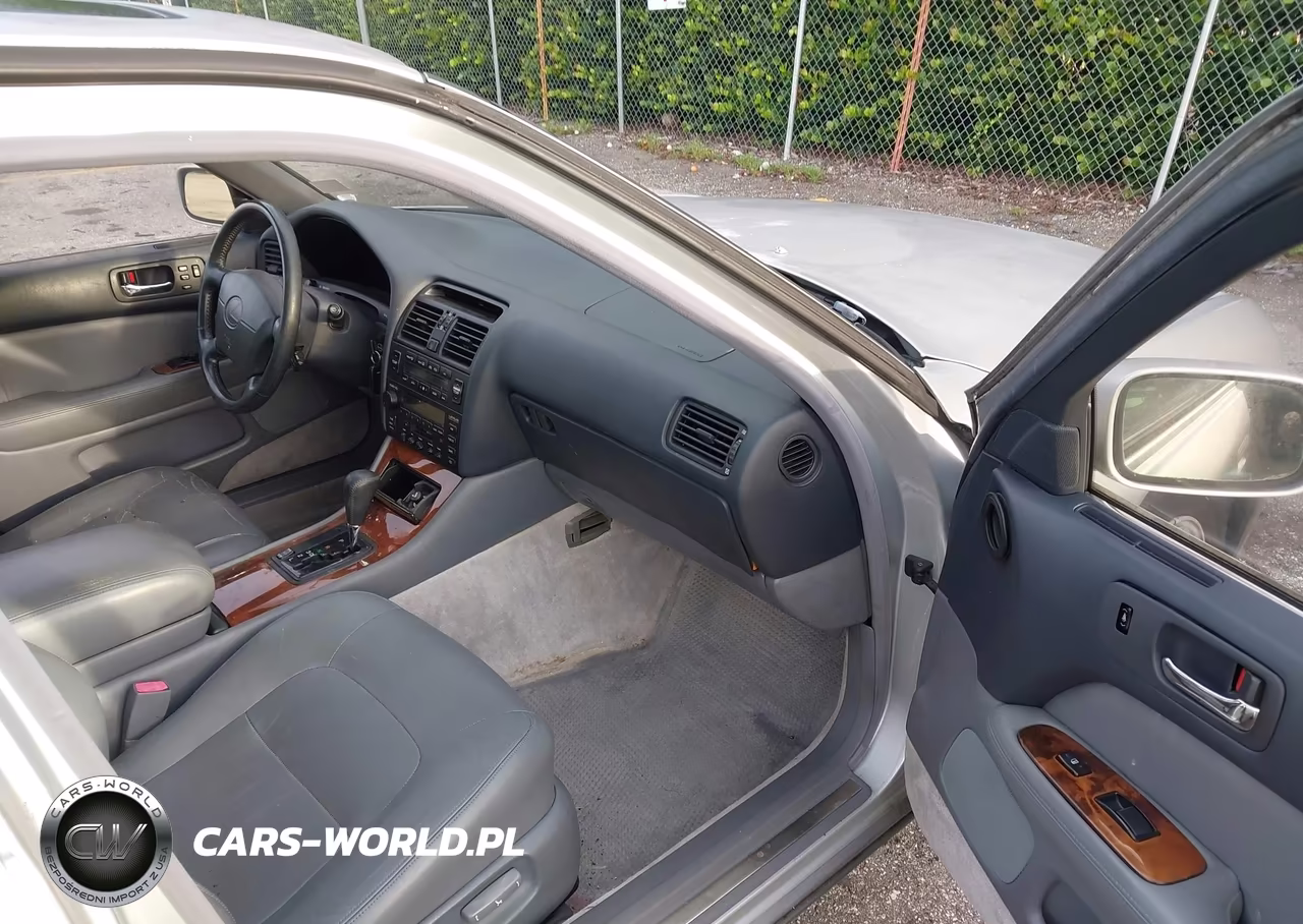 1995 Lexus Ls 400 VIN:JT8UF22E7S0012748 - 5