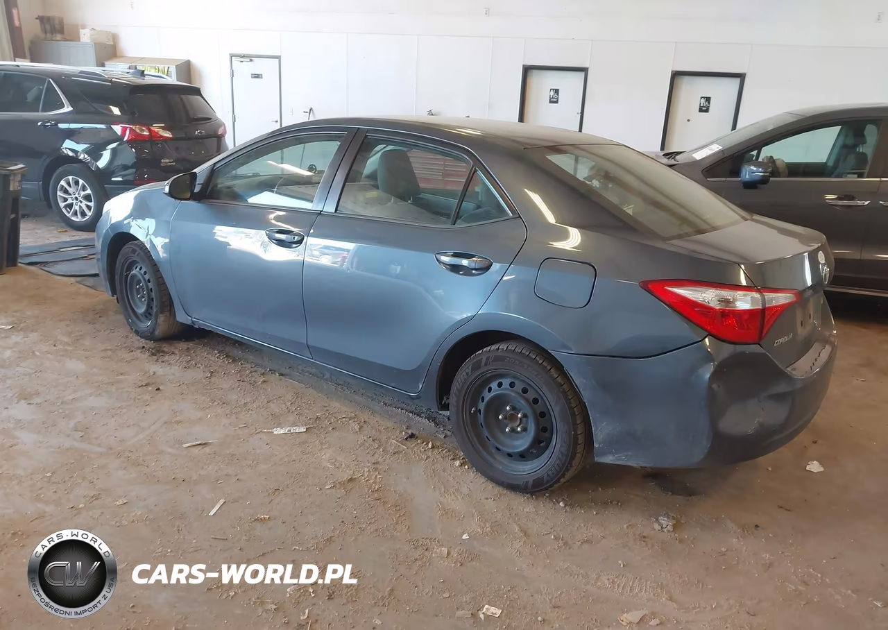 2015 Toyota Corolla Le VIN:2T1BURHEXFC405685 - 3