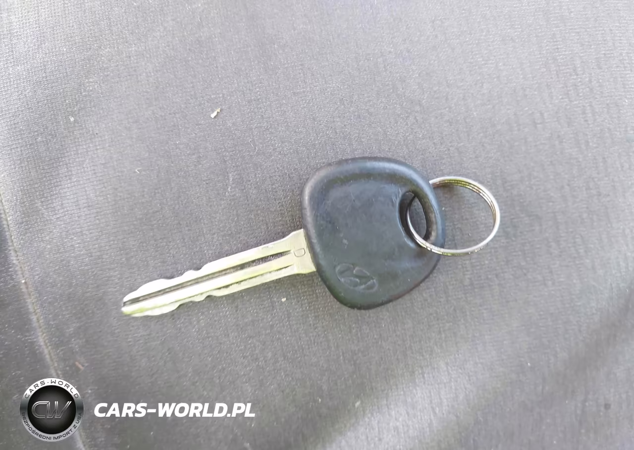 2008 Hyundai Elantra Gls-Se VIN:KMHDU46D08U541492 - 11