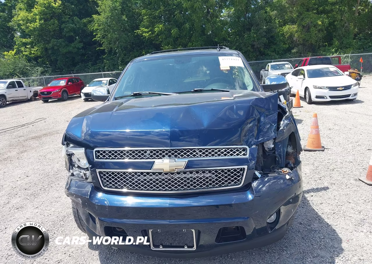 2008 Chevrolet Tahoe Ltz VIN:1GNFK13018J102426 - 12