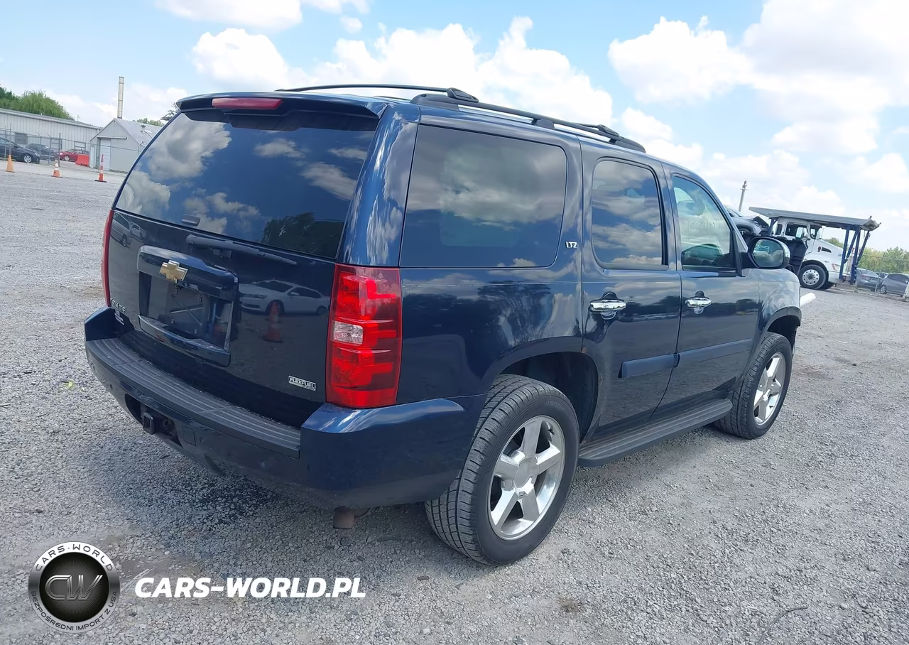 2008 Chevrolet Tahoe Ltz VIN:1GNFK13018J102426 - 4