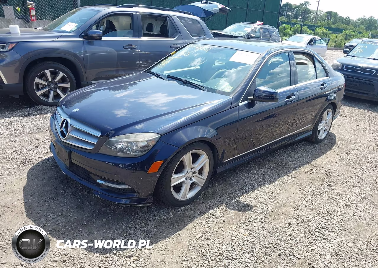 2011 Mercedes-Benz C 300 Luxury 4Matic-Sport 4Matic VIN:WDDGF8BB0BR150141 - 2