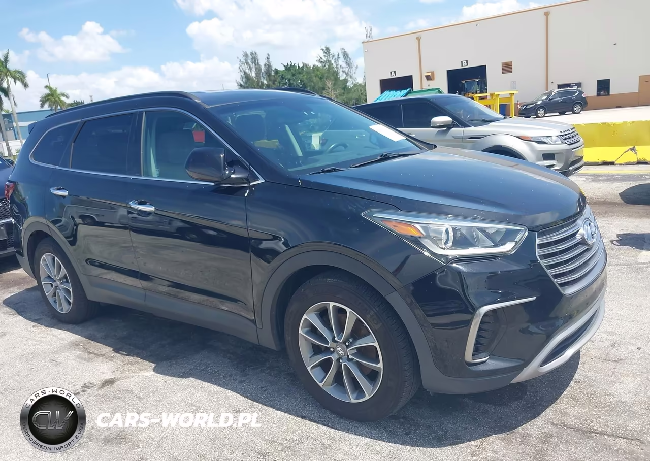 2017 Hyundai Santa Fe Se VIN:KM8SMDHF3HU224022 - 17