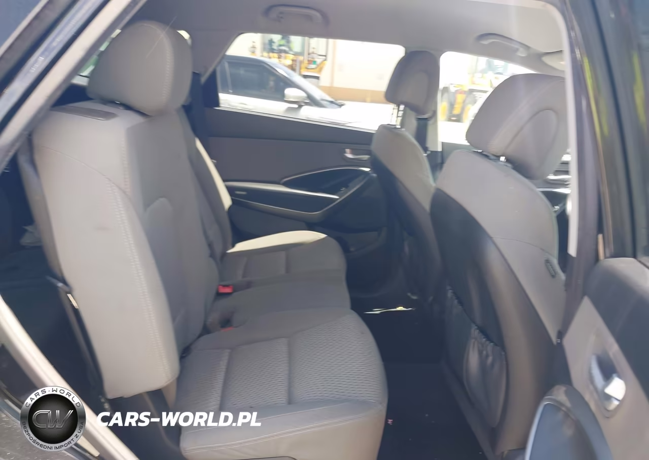 2017 Hyundai Santa Fe Se VIN:KM8SMDHF3HU224022 - 8