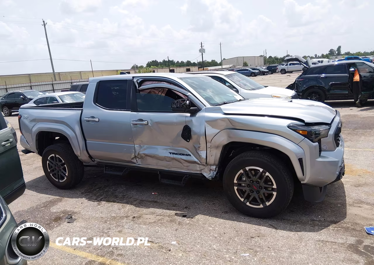 2026 Toyota Tacoma Trd Sport VIN:3TMKB5FN3TM073674 - 13