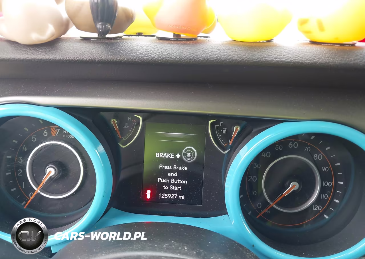 2018 Jeep Wrangler Unlimited Sport S 4X4 VIN:1C4HJXDG2JW147175 - 7