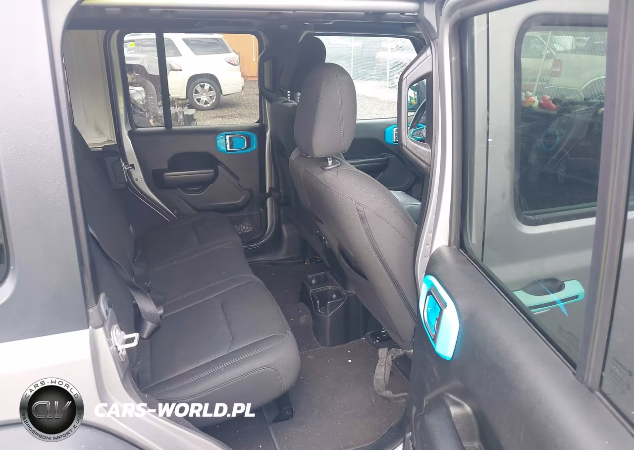 2018 Jeep Wrangler Unlimited Sport S 4X4 VIN:1C4HJXDG2JW147175 - 8