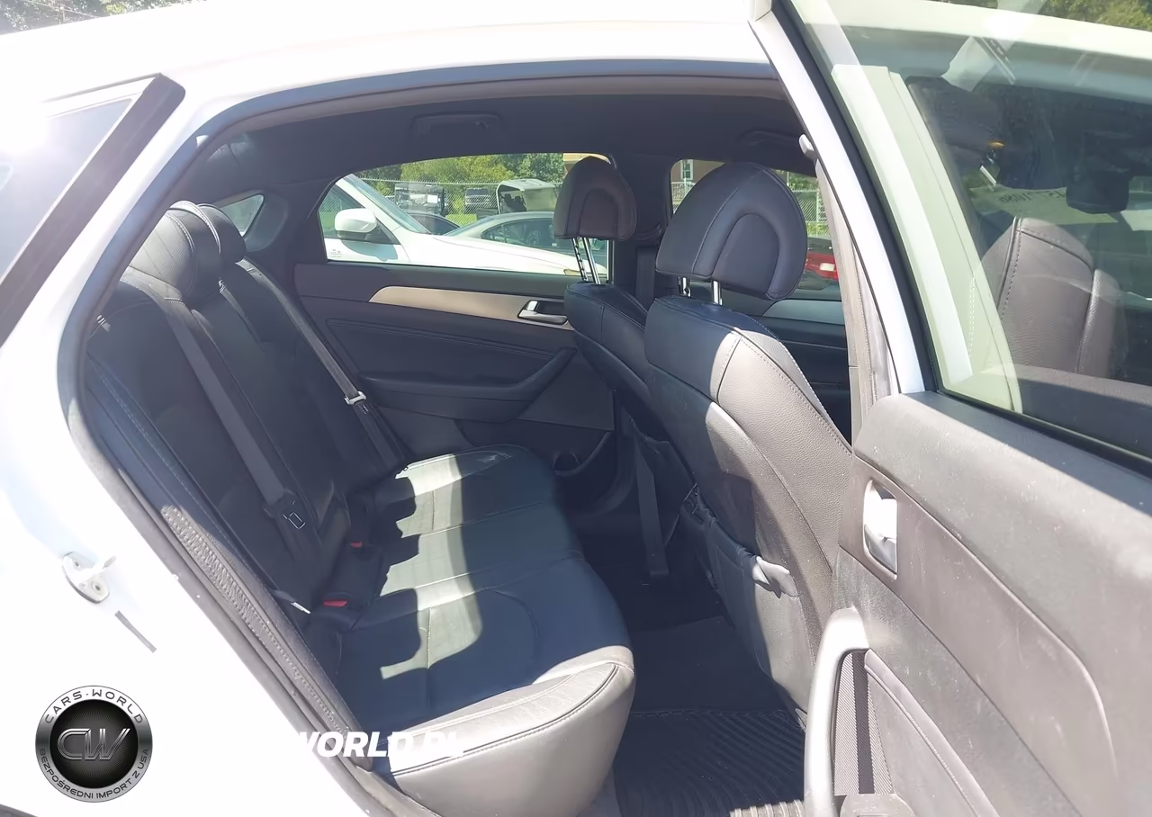 2015 Hyundai Sonata Sport 2.0T VIN:5NPE34AB1FH090968 - 8