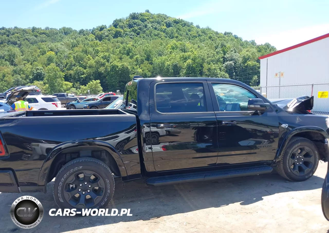 2026 Ram 1500 Big Horn 4X4 5'7 Box VIN:1C6SRFFT6TN278659 - 13