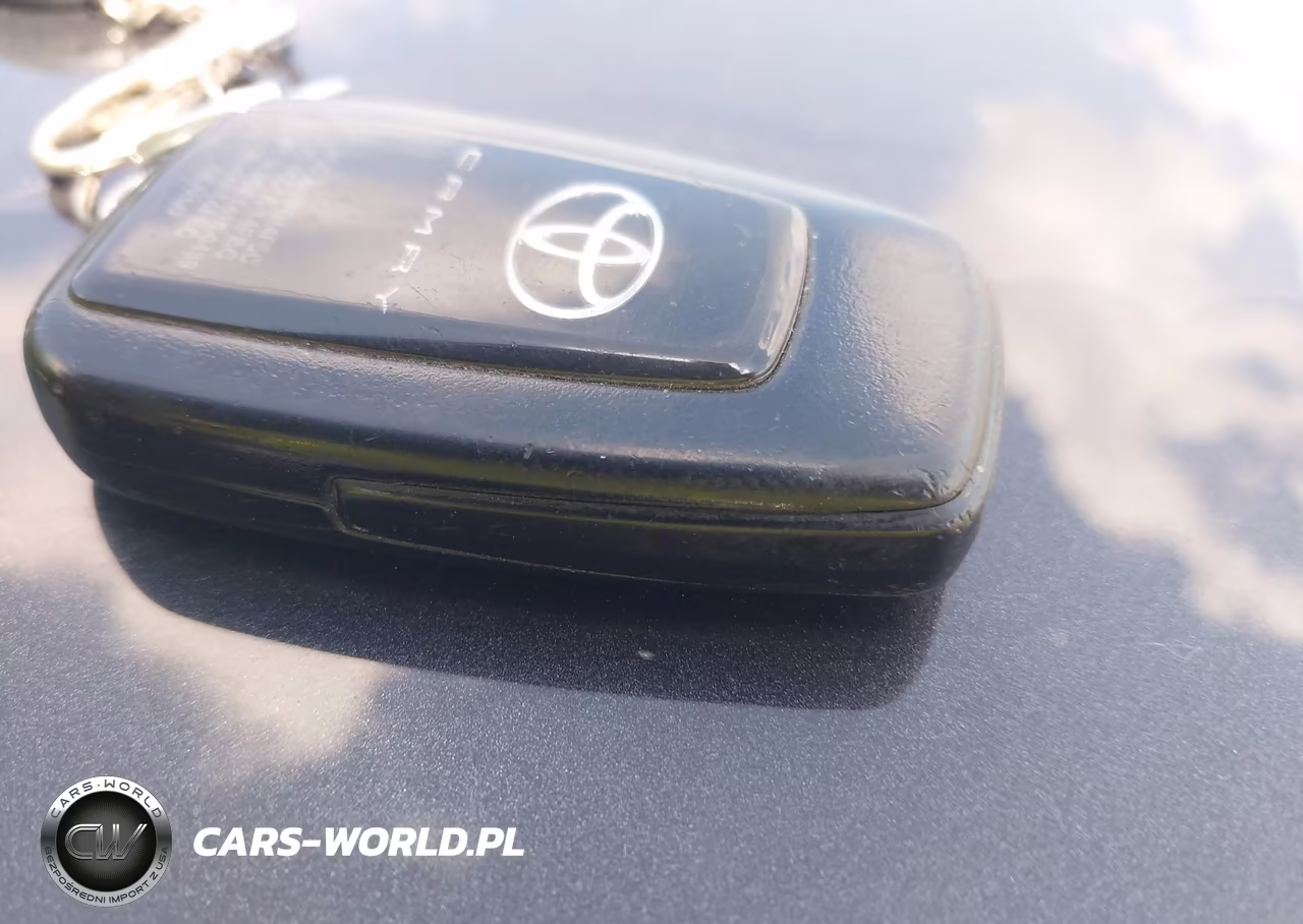 2018 Toyota Camry Xse V6 VIN:4T1BZ1HKXJU011832 - 11