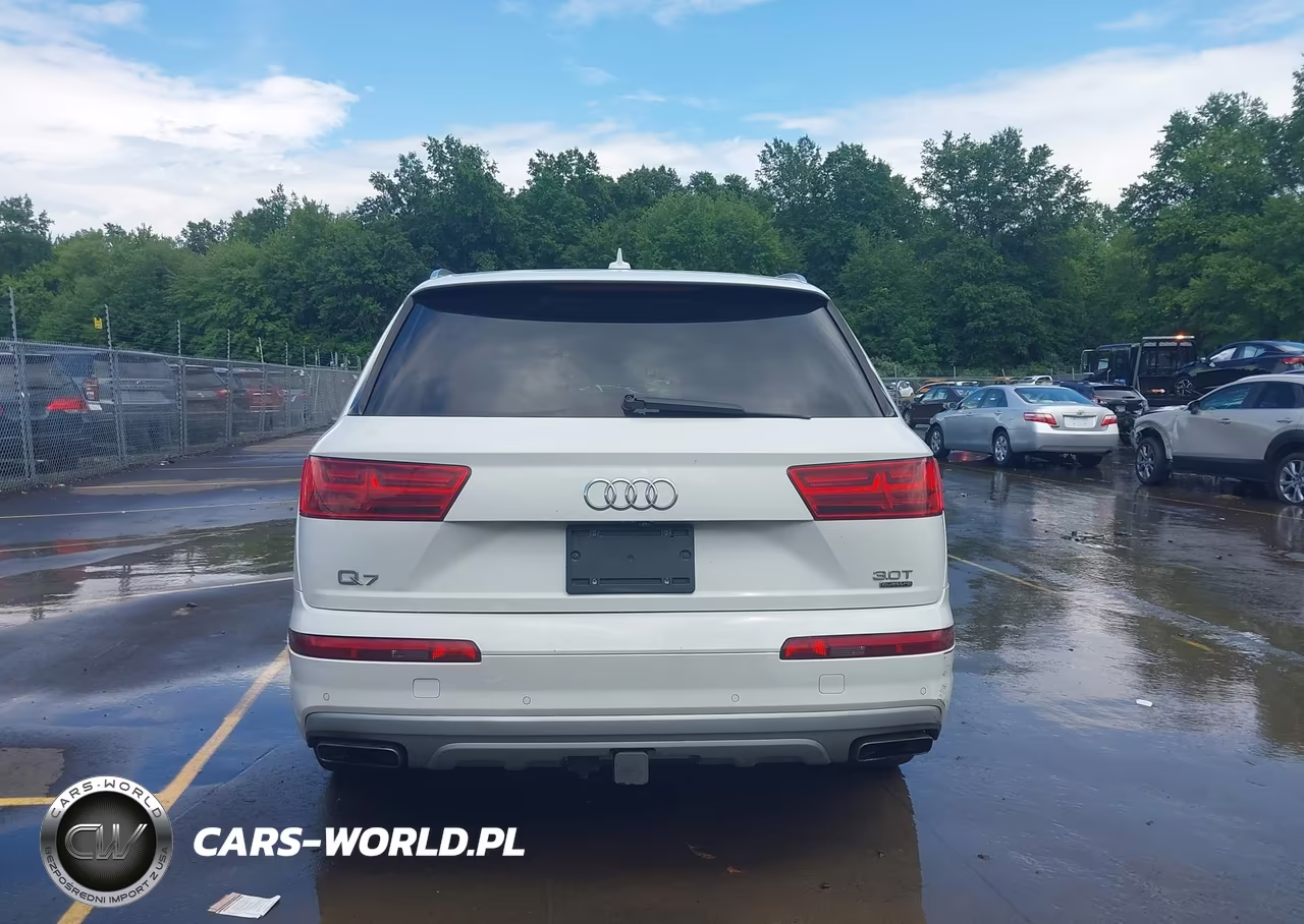2018 Audi Q7 3.0T Premium VIN:WA1VAAF75JD016258 - 16