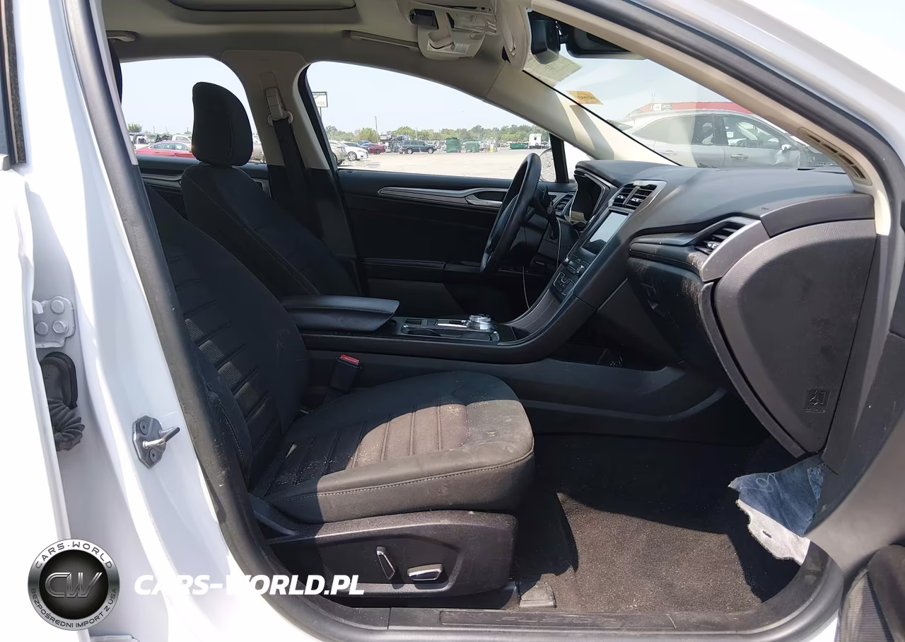 2020 Ford Fusion Se VIN:3FA6P0T90LR191462 - 5