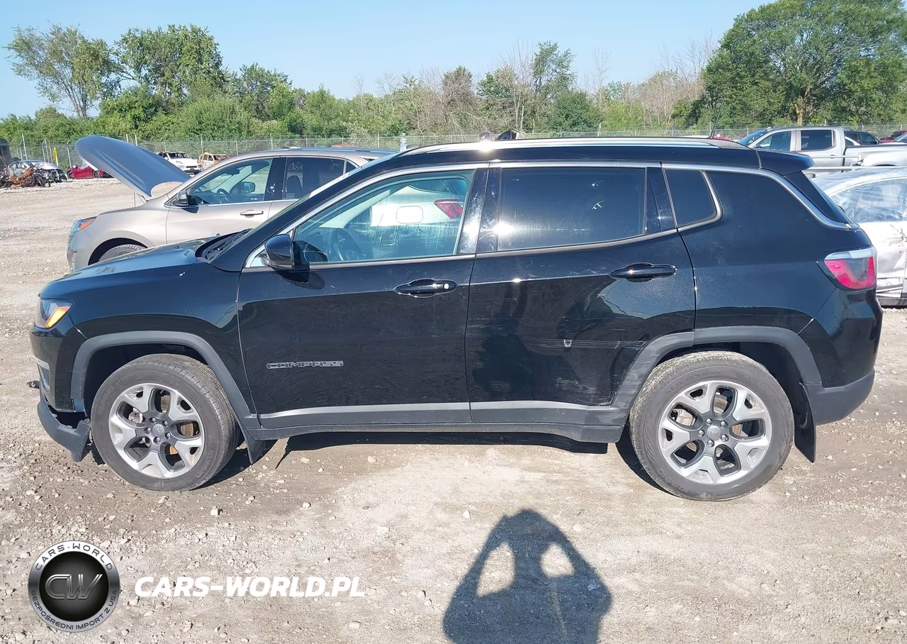 2019 Jeep Compass Limited 4X4 VIN:3C4NJDCB7KT741937 - 13