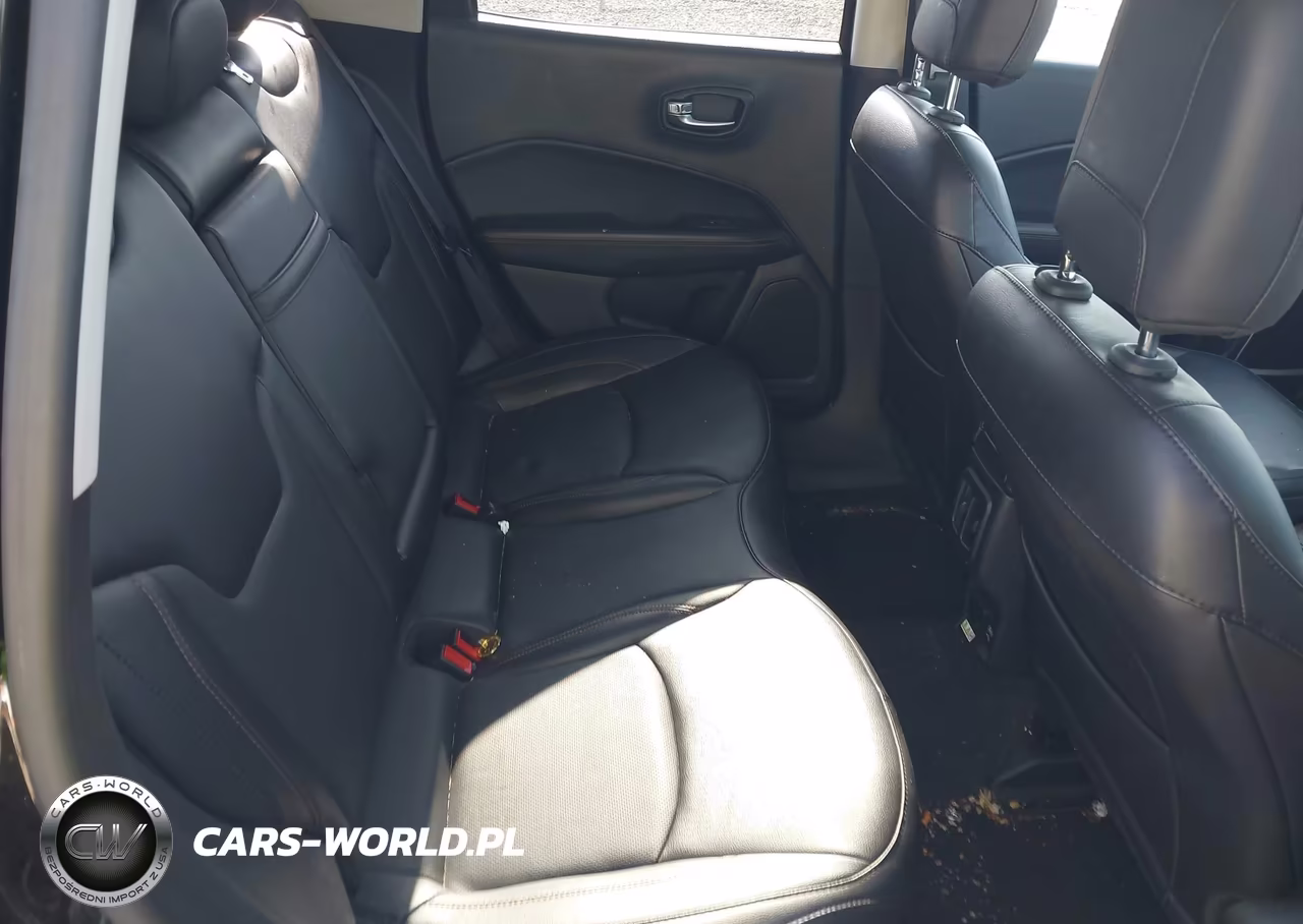 2019 Jeep Compass Limited 4X4 VIN:3C4NJDCB7KT741937 - 8