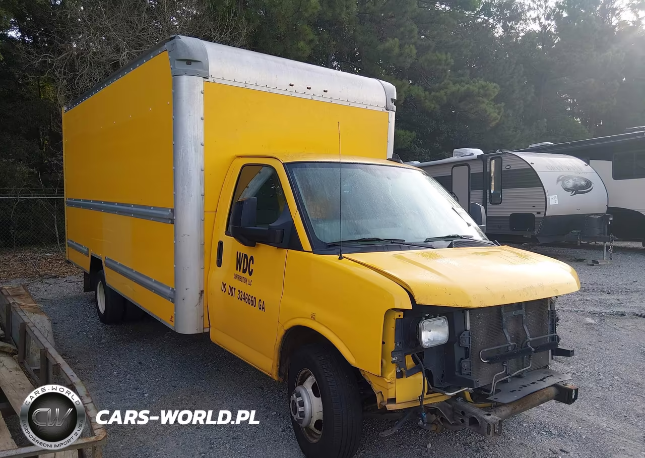 2016 GMC Savana Cutaway 3500