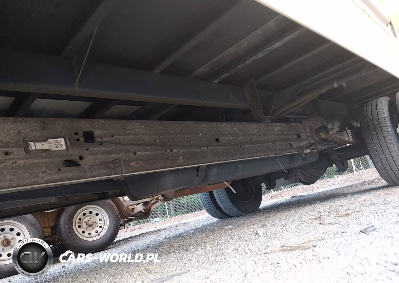 2016 GMC Savana Cutaway 3500 VIN:1GD37TCG0G1276231 - 13