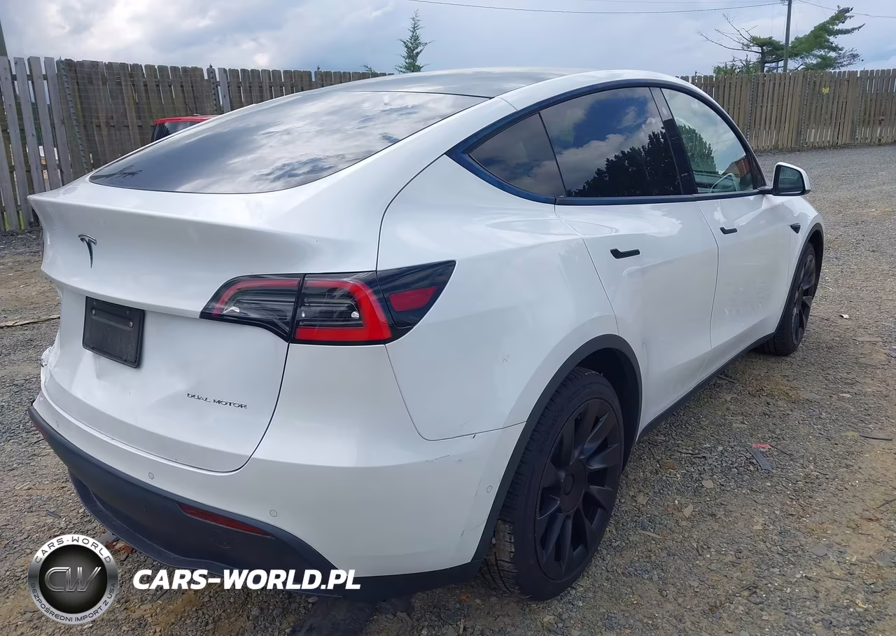 2021 Tesla Model Y Long Range Dual Motor All-Wheel Drive VIN:5YJYGDEE7MF074341 - 4