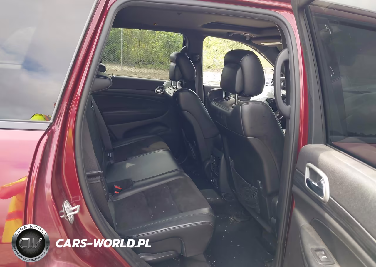 2019 Jeep Grand Cherokee Altitude 4X4 VIN:1C4RJFAG4KC600590 - 8