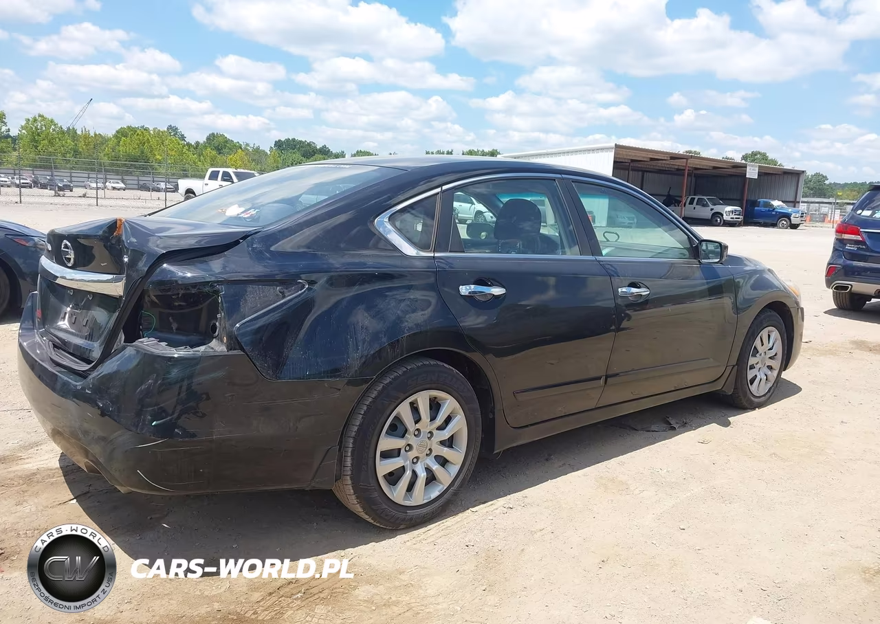2015 Nissan Altima 2.5 S VIN:1N4AL3AP1FC568747 - 14