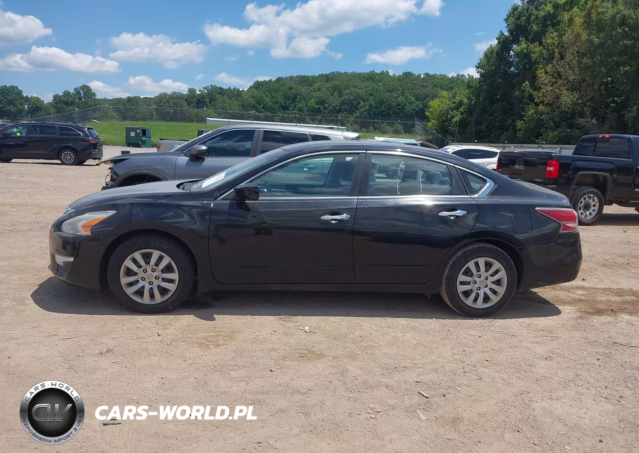 2015 Nissan Altima 2.5 S VIN:1N4AL3AP1FC568747 - 15