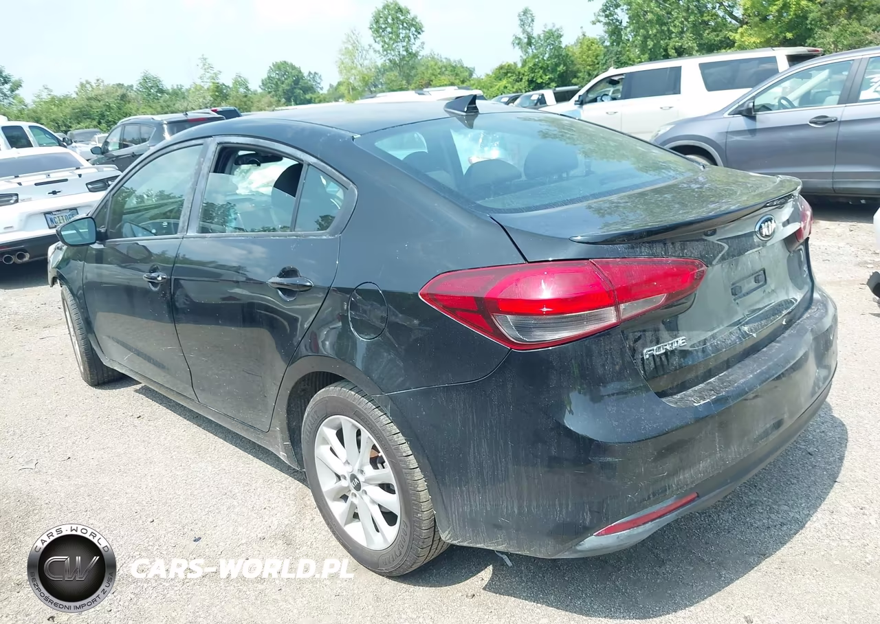 2017 Kia Forte S VIN:3KPFL4A75HE144909 - 3