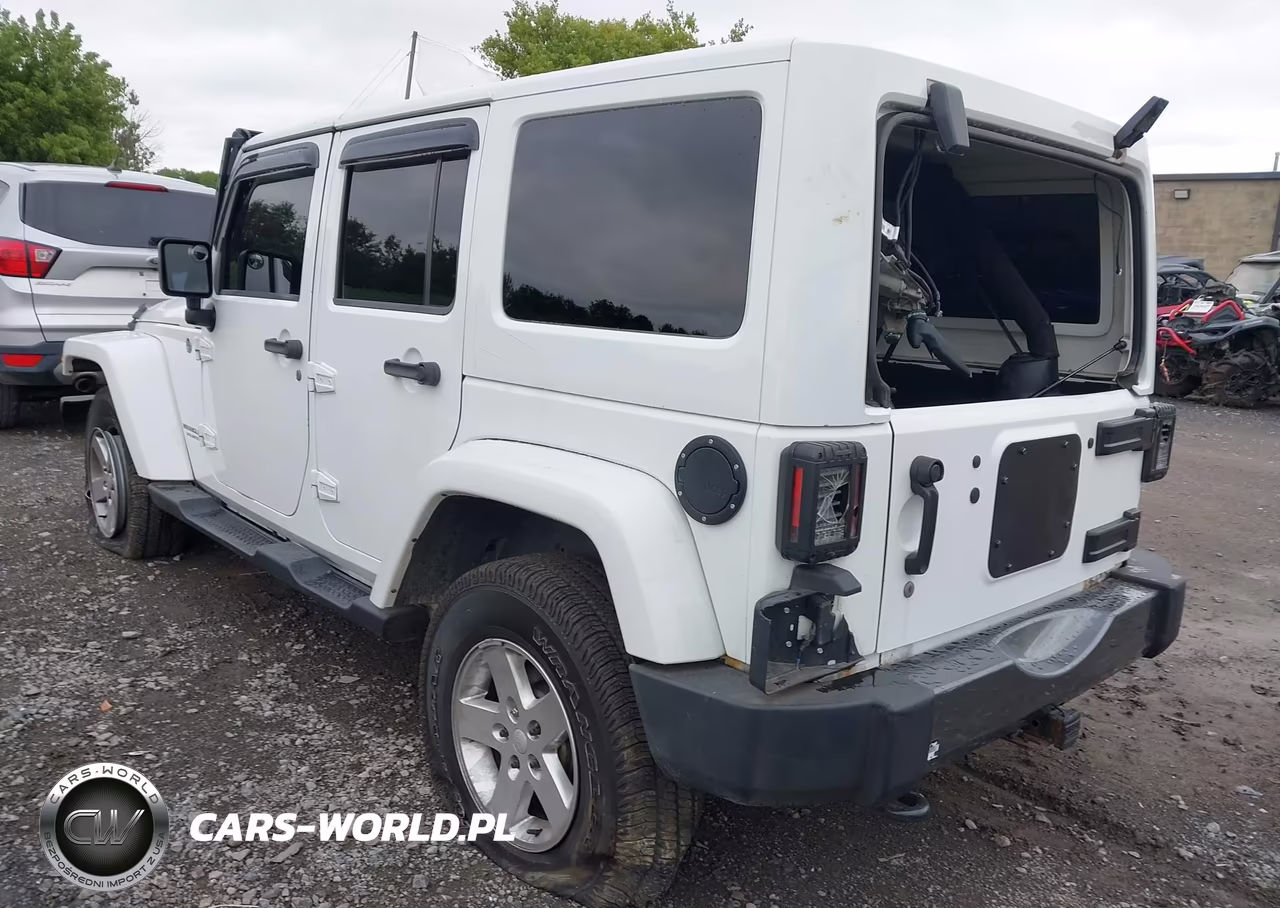 2011 Jeep Wrangler Unlimited Sport VIN:1J4BA3H12BL616928 - 3