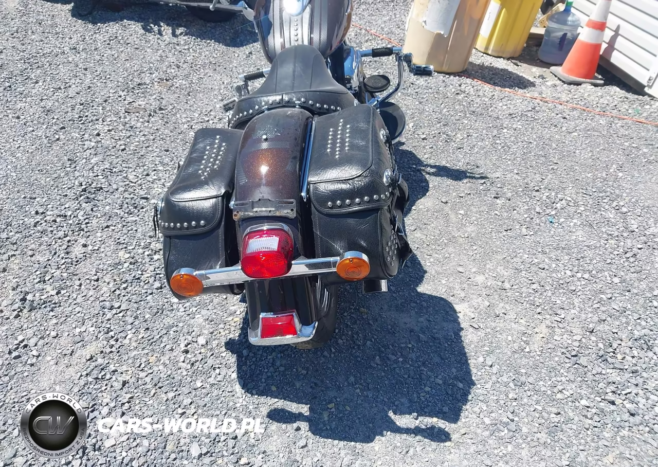 2011 Harley-Davidson Flstc VIN:1HD1BW515BB028661 - 6