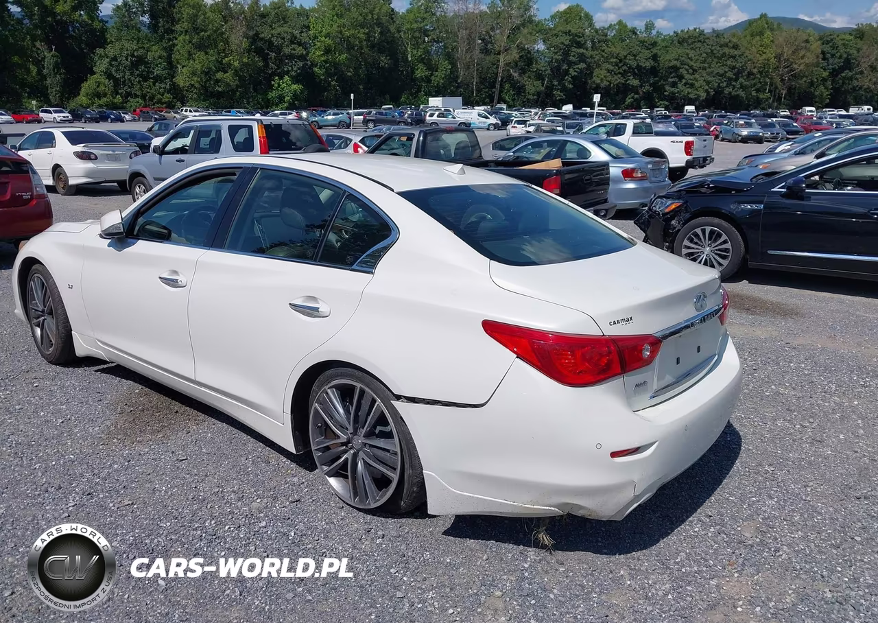 2014 Infiniti Q50 Sport VIN:JN1BV7AR8EM688090 - 3