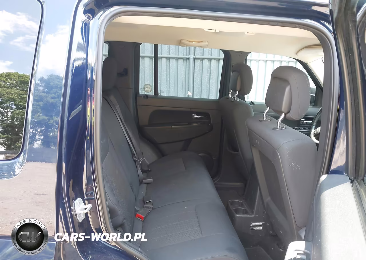 2012 Jeep Liberty Sport VIN:1C4PJMAK0CW151070 - 8