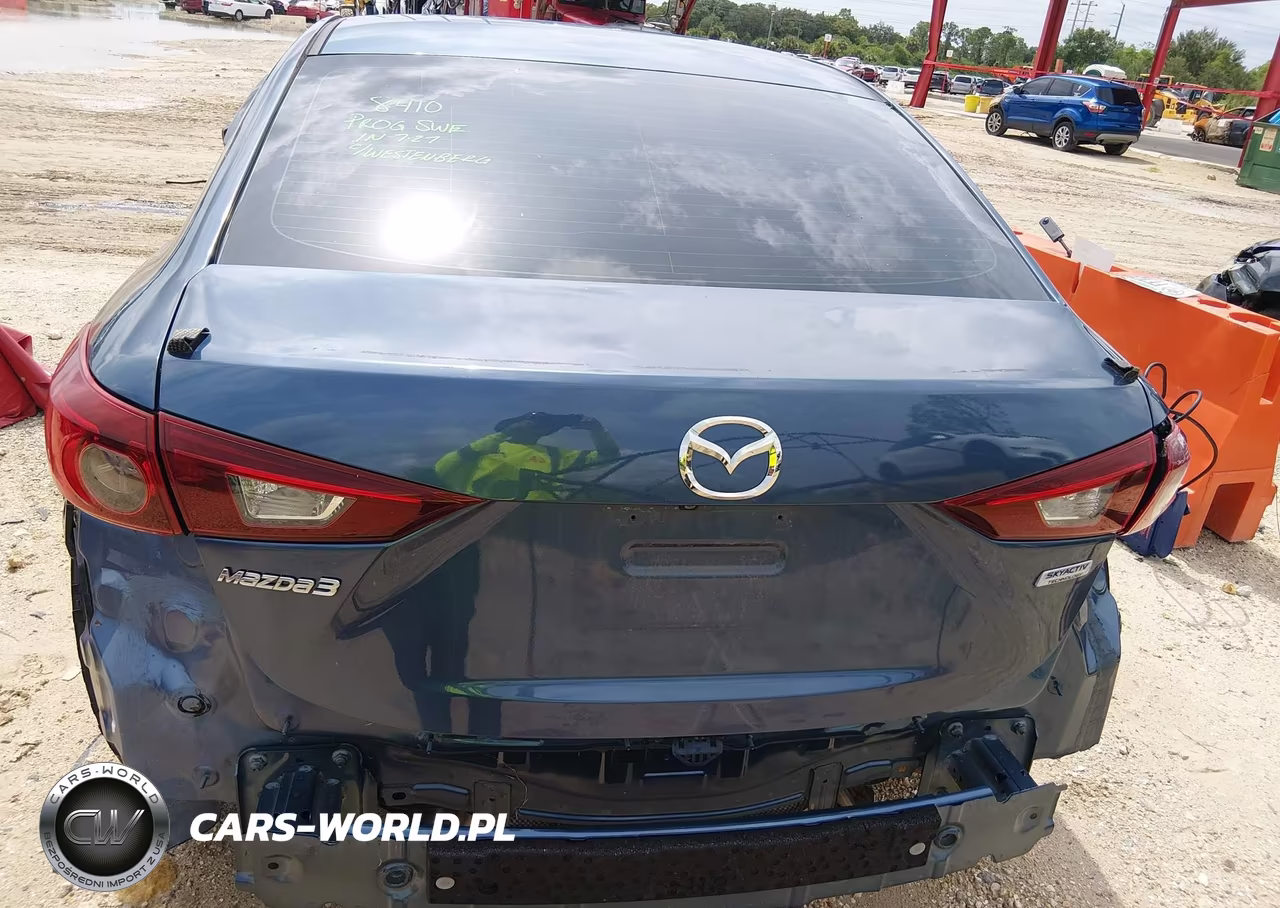 2018 Mazda Mazda3 Sport VIN:3MZBN1U74JM259593 - 16