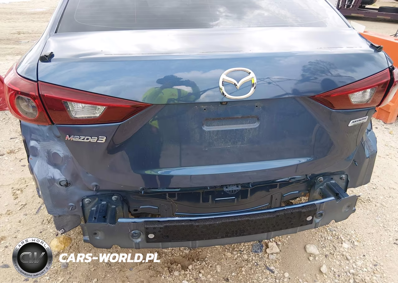 2018 Mazda Mazda3 Sport VIN:3MZBN1U74JM259593 - 6