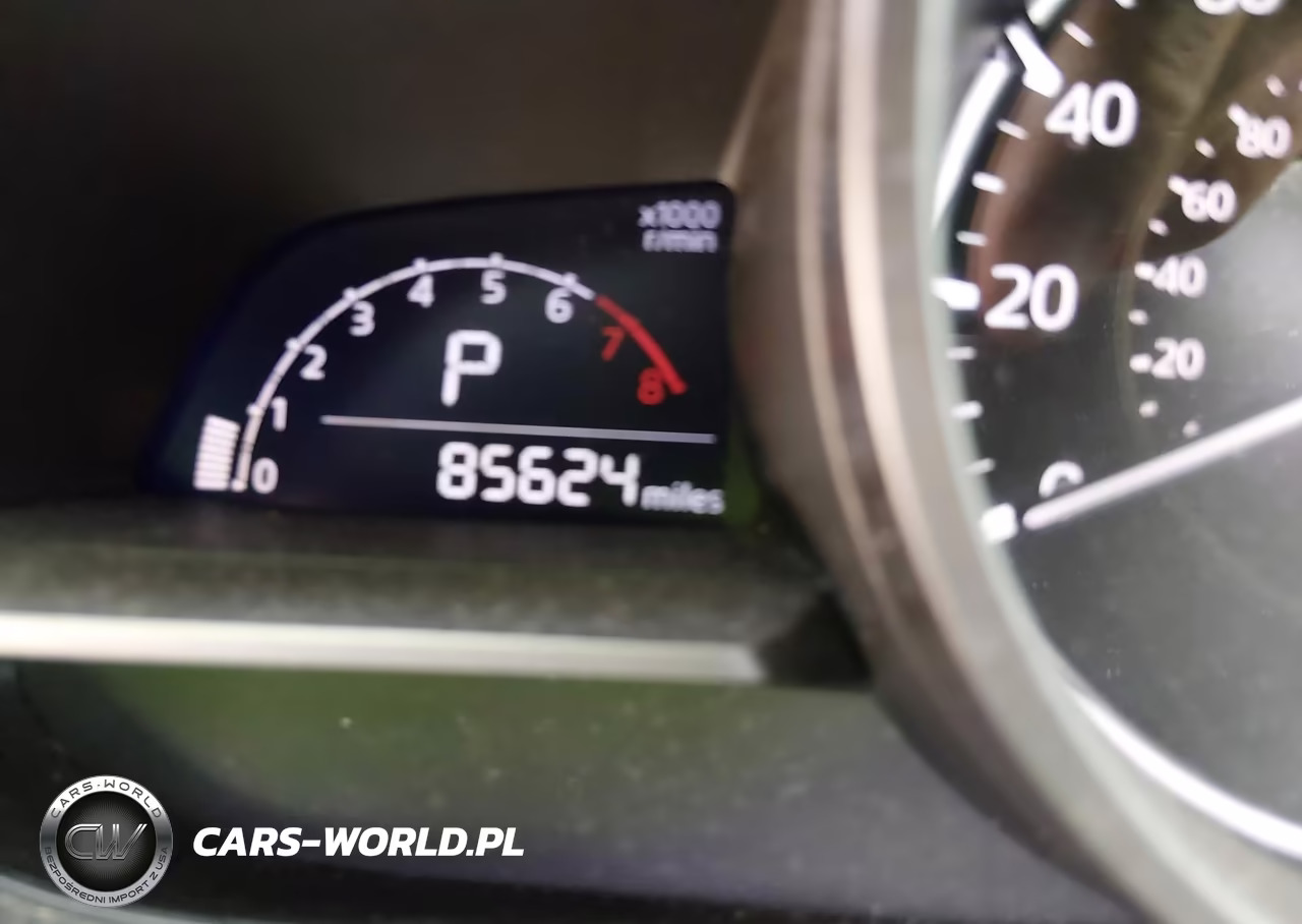 2018 Mazda Mazda3 Sport VIN:3MZBN1U74JM259593 - 7