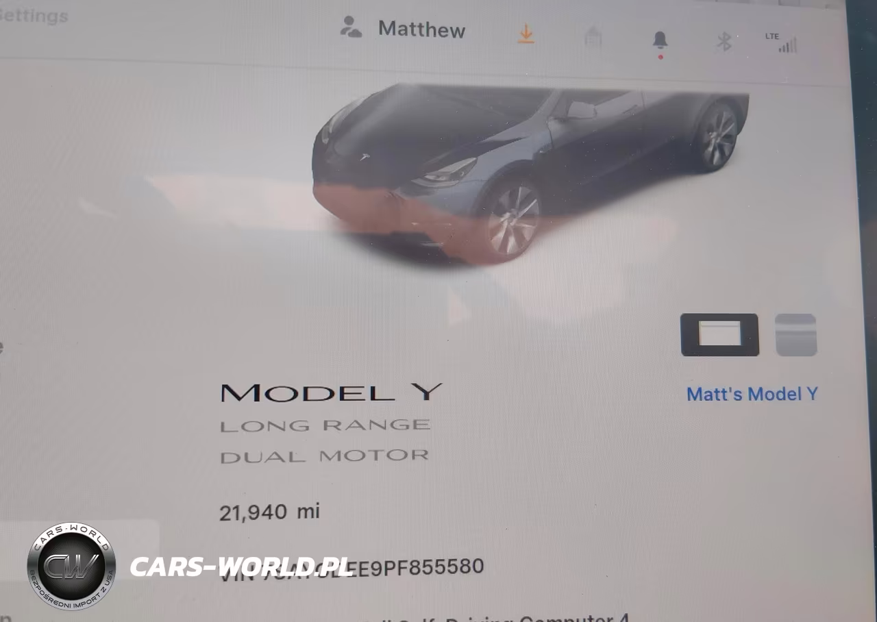 2023 Tesla Model Y VIN:7SAYGDEE9PF855580 - 16