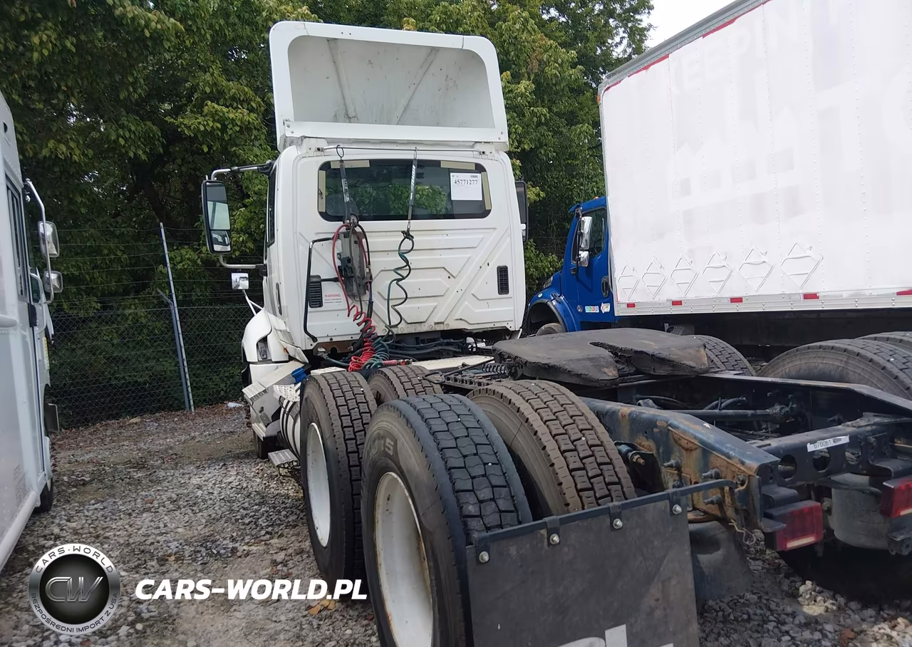 2017 International Prostar+ VIN:3HCDJAPR7HL694549 - 3
