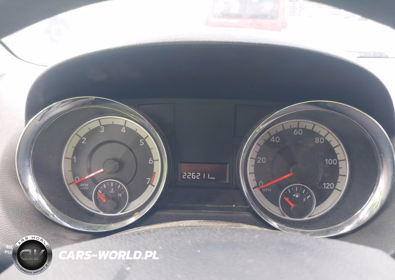 2013 Dodge Grand Caravan Sxt VIN:2C4RDGCGXDR590636 - 7