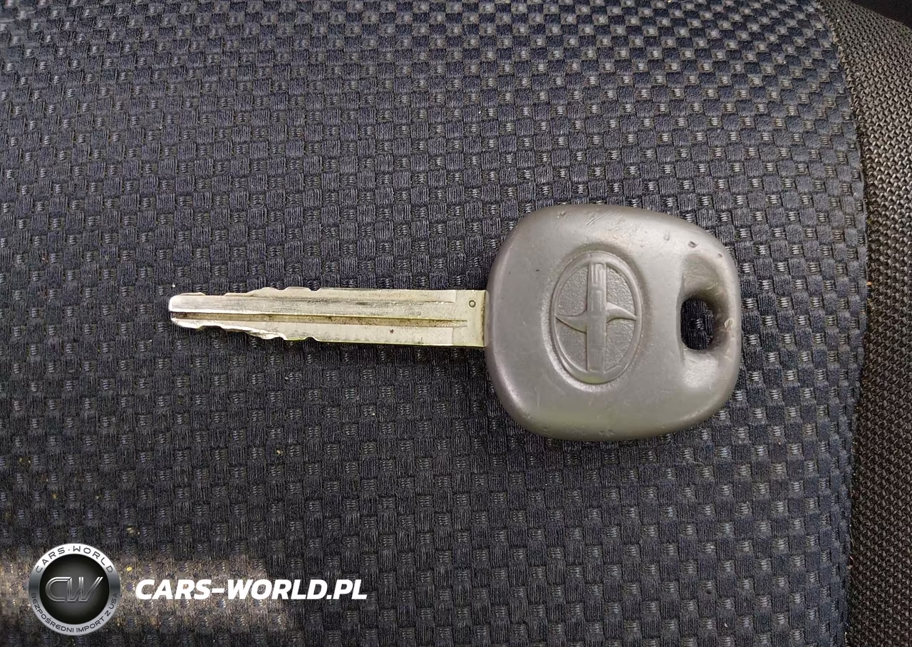 2007 Scion Tc VIN:JTKDE177070151418 - 11