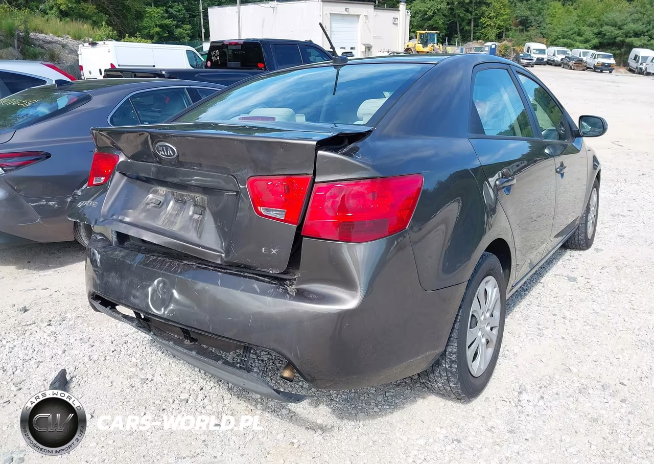 2011 Kia Forte Ex VIN:KNAFU4A23B5426001 - 4
