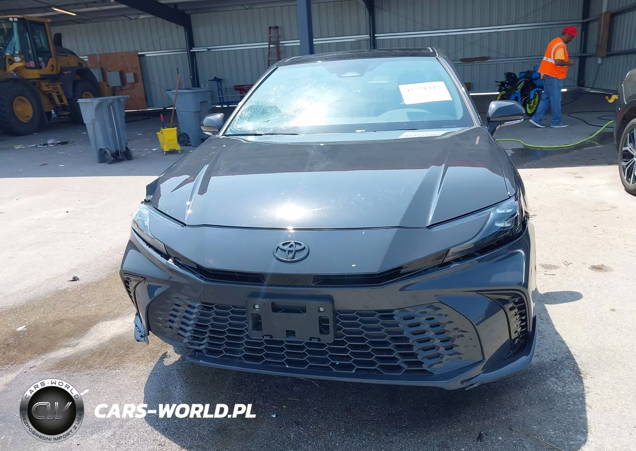 2025 Toyota Camry Xse VIN:4T1DBADK8SU532648 - 12