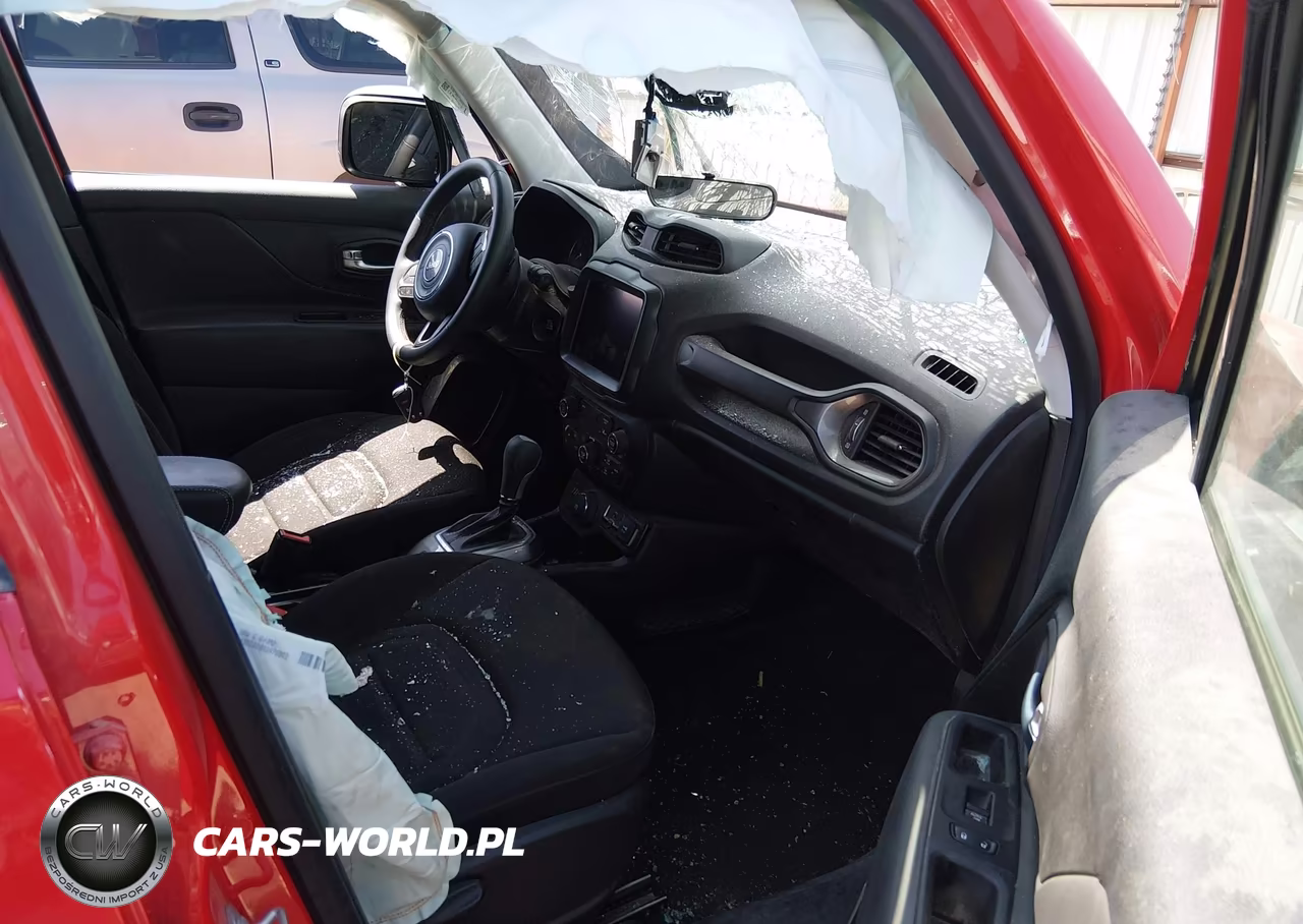 2022 Jeep Renegade Latitude 4X4 VIN:ZACNJDB12NPN61959 - 5