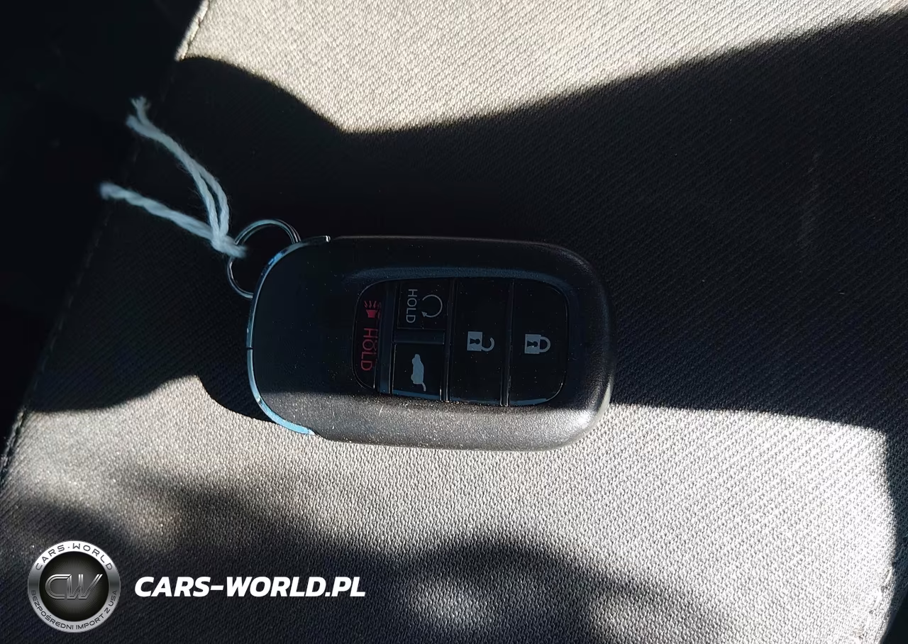 2024 Honda Civic Sport VIN:19XFL2H82RE028202 - 11