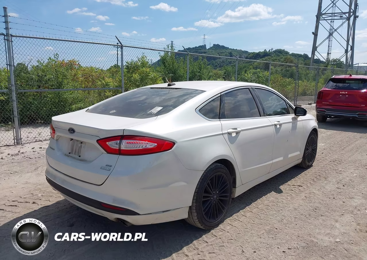 2013 Ford Fusion Se VIN:3FA6P0HR0DR175398 - 4