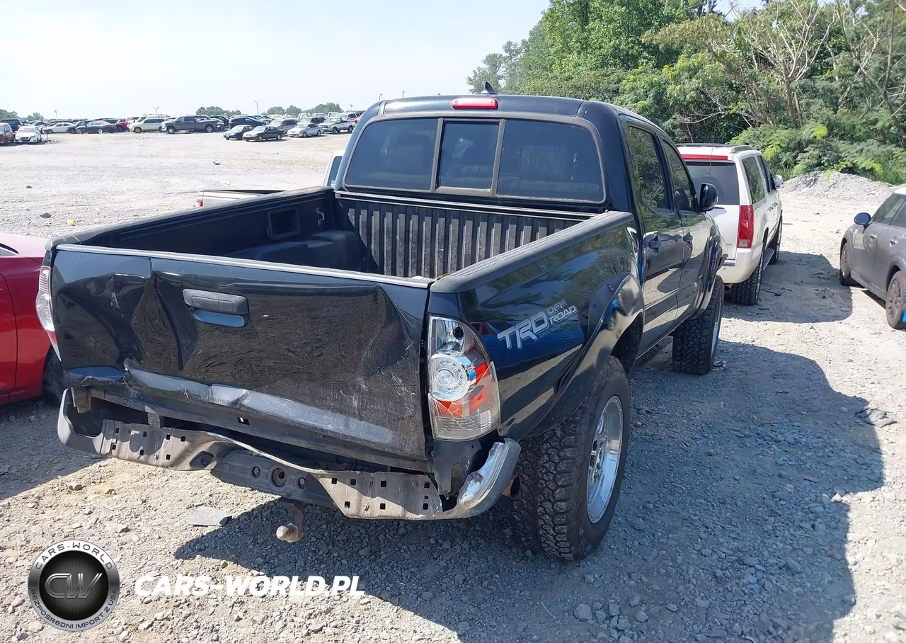 2012 Toyota Tacoma Base V6 VIN:3TMLU4EN2CM100695 - 4