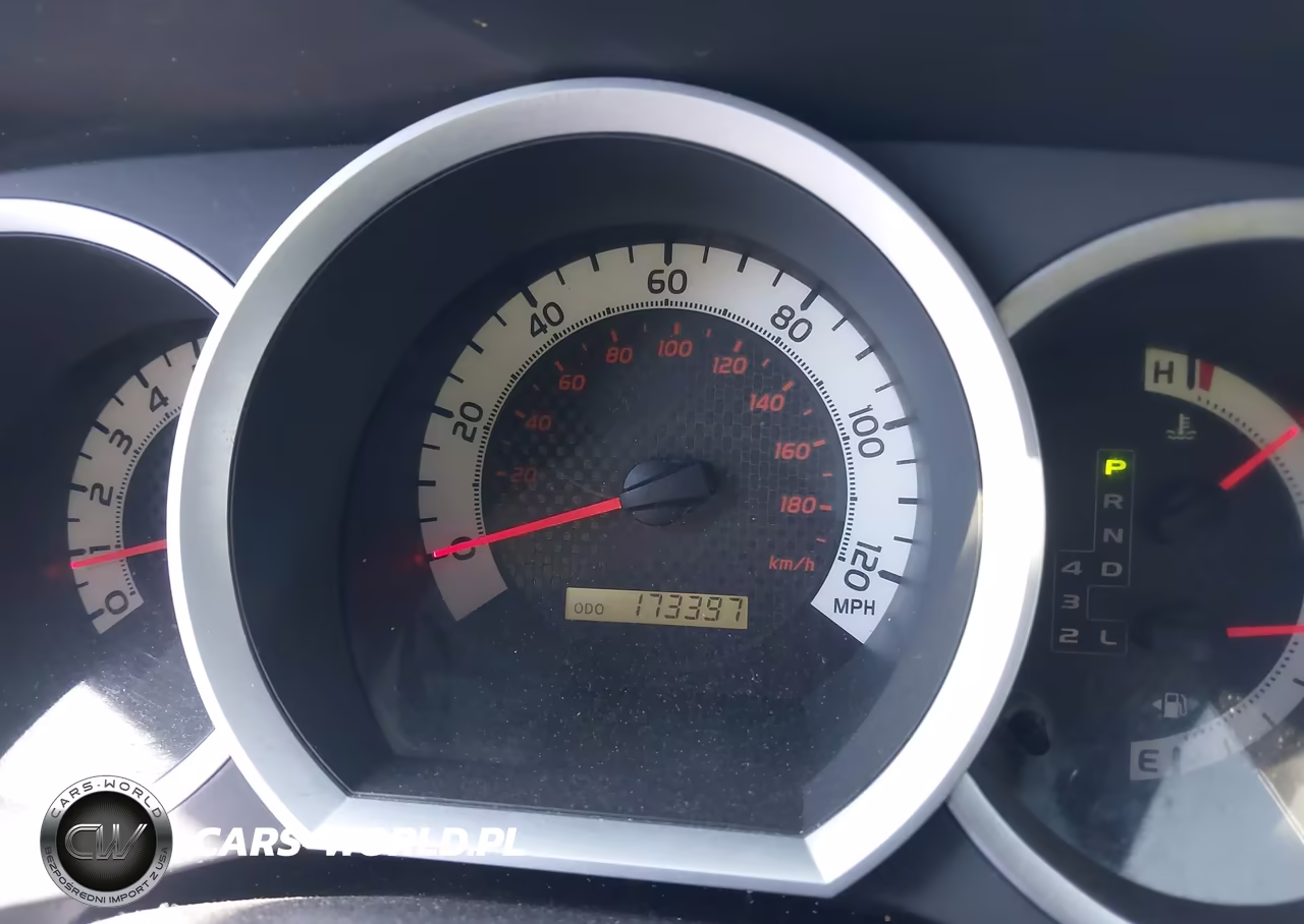 2012 Toyota Tacoma Base V6 VIN:3TMLU4EN2CM100695 - 7