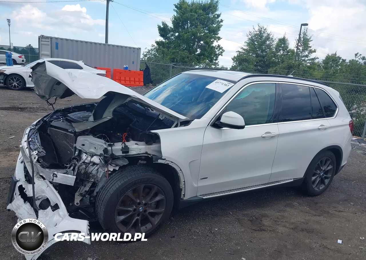 2016 BMW X5 xDrive50I VIN:5UXKR6C58G0J82385 - 14