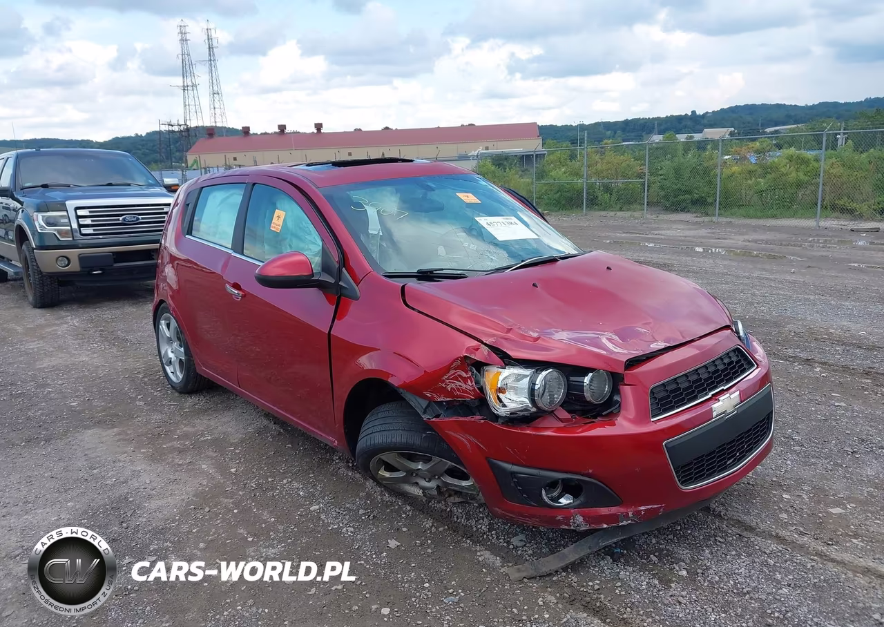 2014 Chevrolet Sonic Ltz Auto – zdjęcie 1 z 12