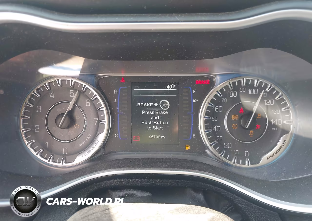 2015 Chrysler 200 Limited VIN:1C3CCCABXFN538825 - 7
