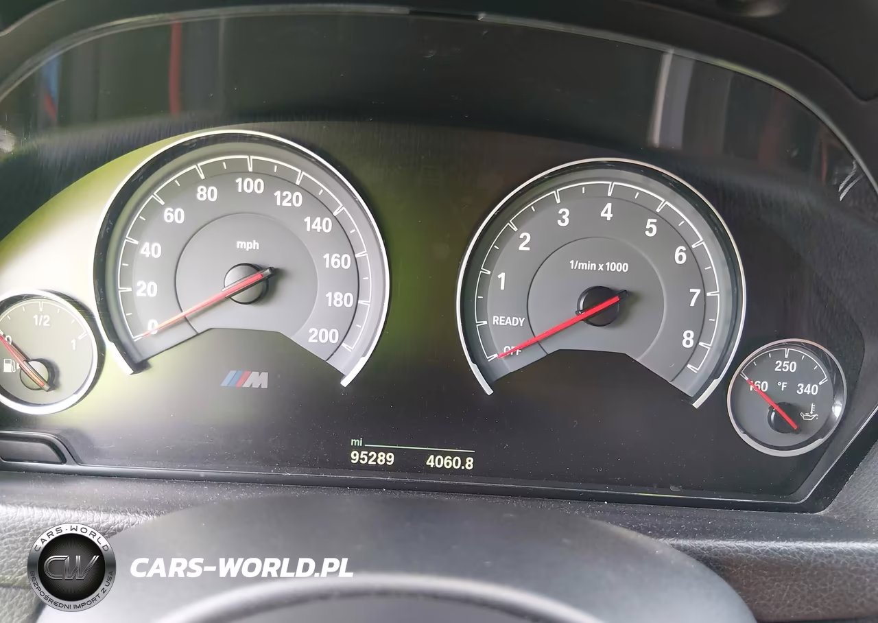2018 BMW M3 VIN:WBS8M9C50J5K99182 - 7