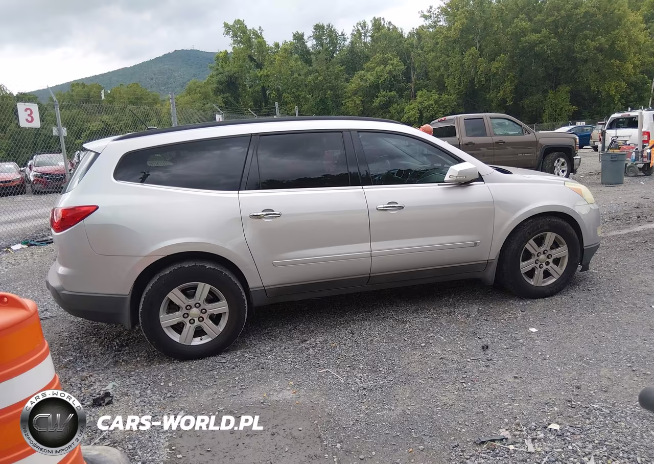 2010 Chevrolet Traverse Lt VIN:1GNLRFED7AS152307 - 13